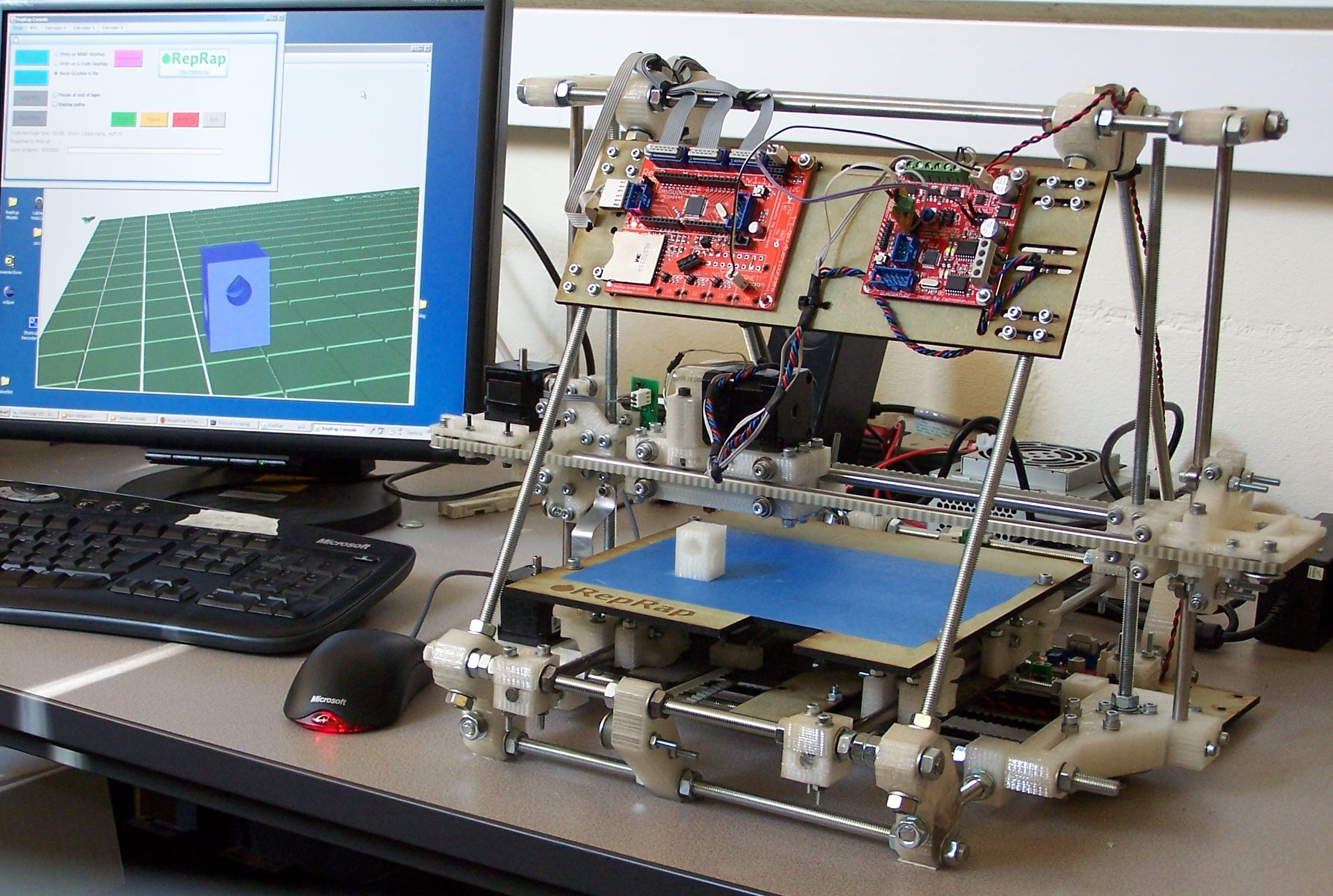 32 - 032-RepRap.jpg